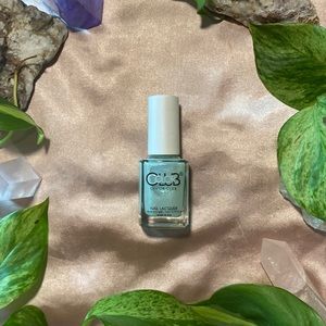 7/$33 or 6/$40 Color Club Nail Polish - 1143 - On The Bright Side